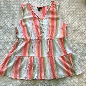 Torrid Tiered Sleeveless Top Size 00 in coral and green stripes